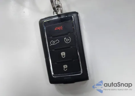 2021 Jeep Grand Cherokee L Limited 4X4 z USA, uszkodzony, nr VIN 1C4RJKBG4M8112138